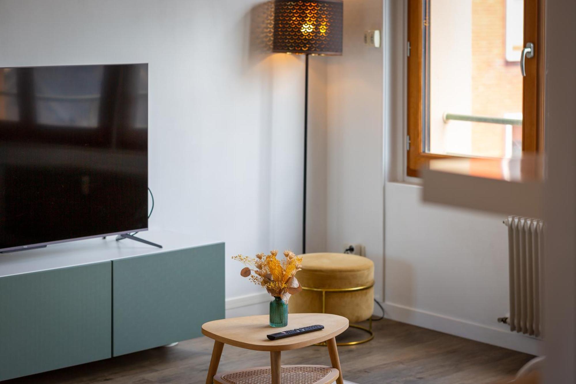Juliette : *Logement Avec Balcon* Apartman Rouen Kültér fotó